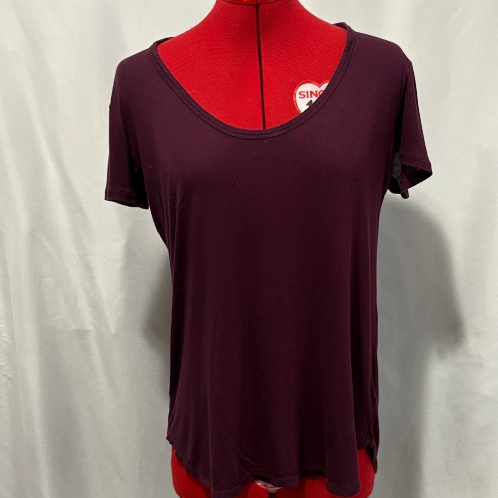 Talula Rich Burgundy Short Sleeve Tee XS122